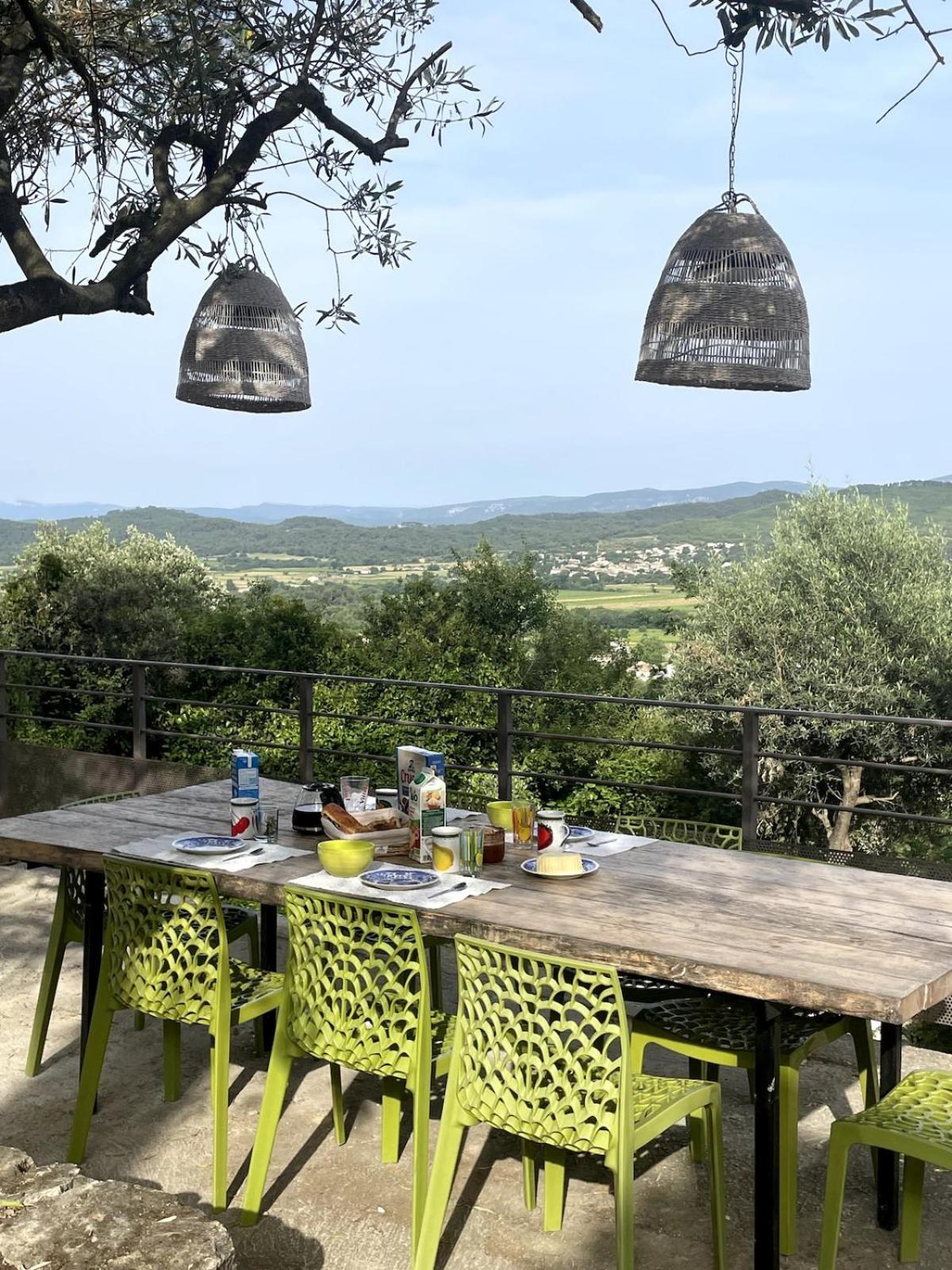 Le Castellas - Gite En Pleine Nature Montmirat Buitenkant foto