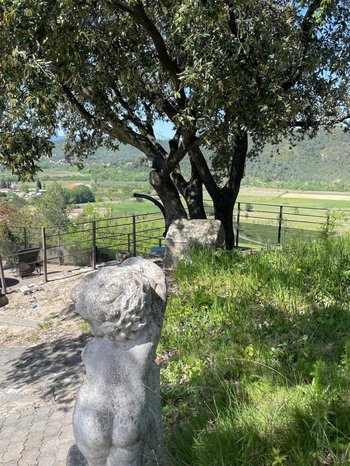 Le Castellas - Gite En Pleine Nature Montmirat Buitenkant foto